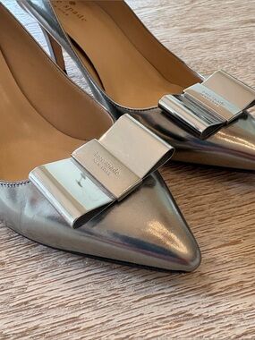 kate spade Janice Silver Pointed-Toe Bow Pumps Heels